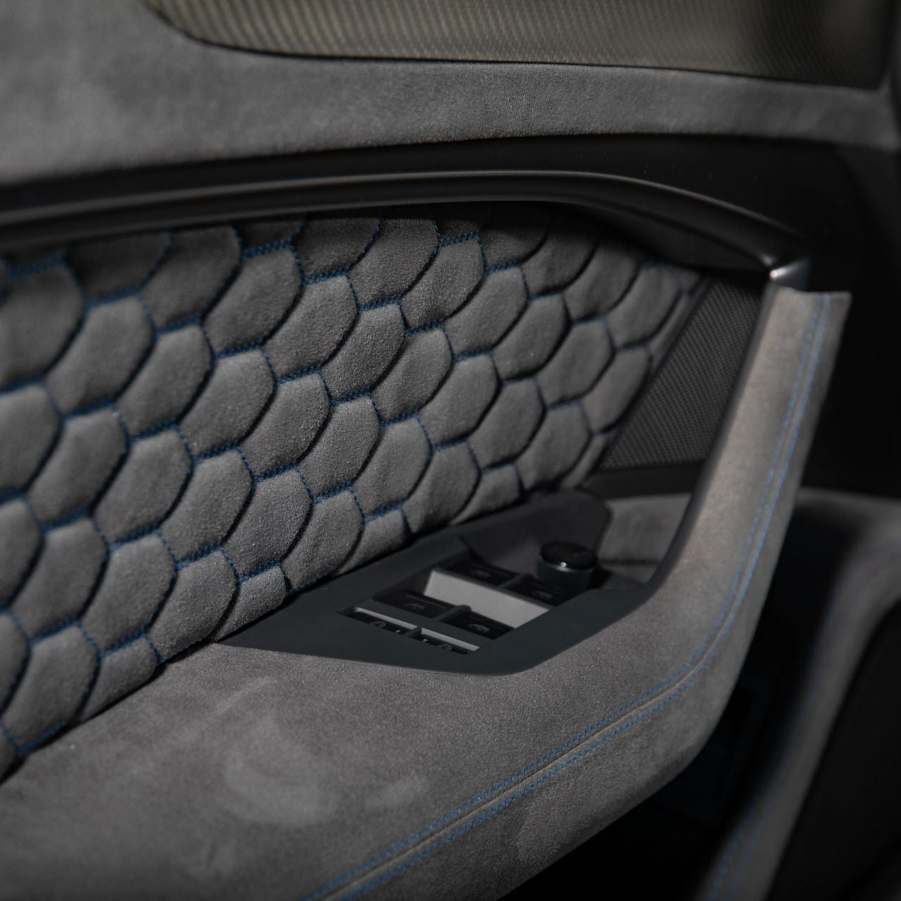 PSS Iconic Manufaktur Edition passend für Audi RS6 C8